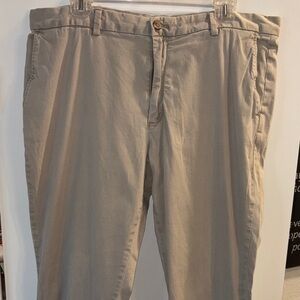 Vineyard Vines Men's Khaki Chinos